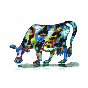 Lola Cow by David Gerstein Artists & Brands